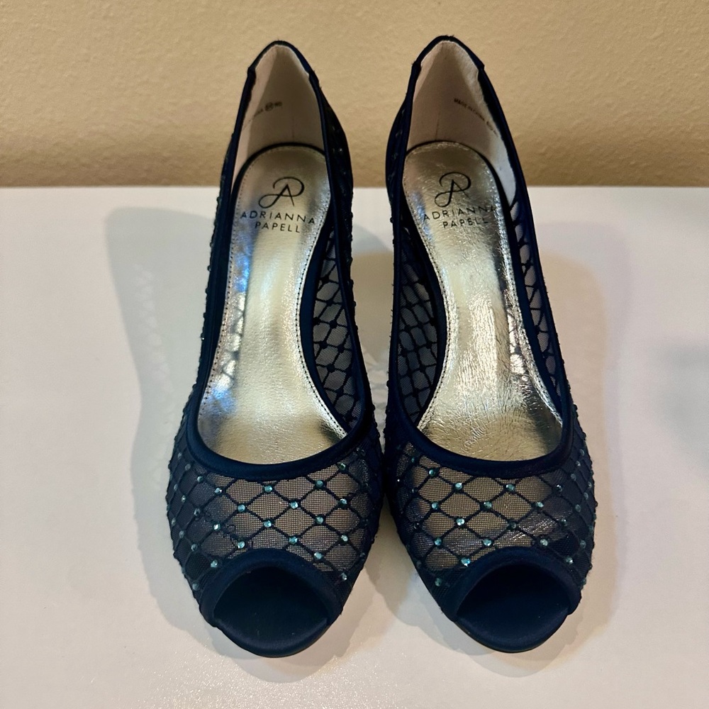 Beautiful navy peep toe heels